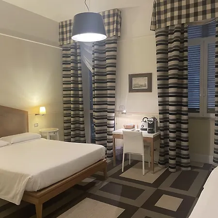 Pensionat Piazza Di Spagna Prestige 4*