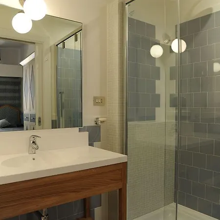 Pensionat Piazza Di Spagna Prestige 4*