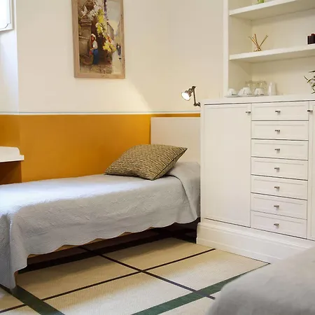Piazza Di Spagna Prestige 2* רומא