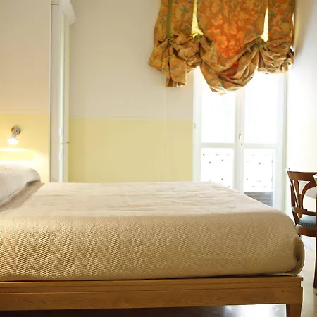 Piazza Di Spagna Prestige Guest house